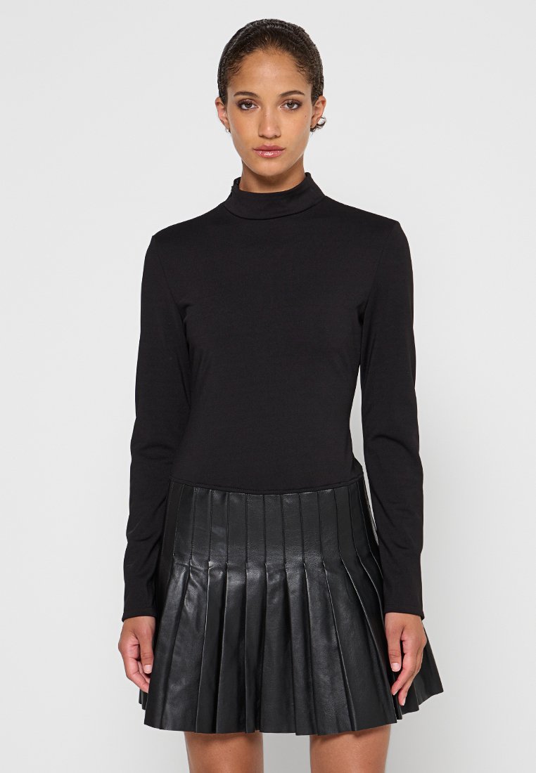 CLAUDIE PIERLOT Jurk zwart