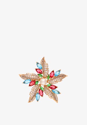 Goldfarbene Blumenbrosche mit Perlenmitte, umgeben von bunten Strasssteinen in Blau, Grün, Rot und Klar, ergänzt durch diamantähnliche Akzente.