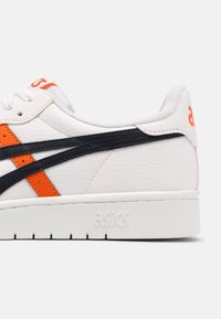 ASICS SportStyle JAPAN UNISEX - Sapatilhas - white/marigold orange