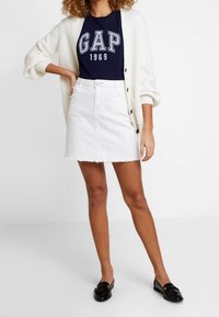 OPUS Denimová sukně - off-white