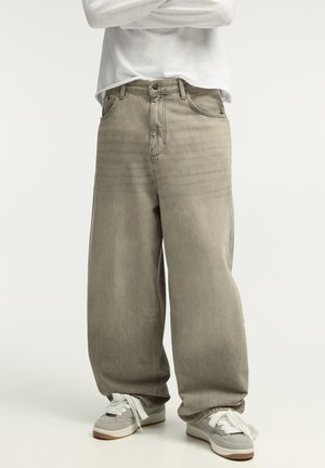 SUPER BAGGY WASHED FINISH - Relaxed fit jeans - light grey