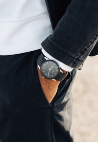 Daniel Wellington - ICONIC MOTION - Ceas - black Imagine miniatură 1