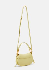 Coccinelle MAGIE SOFT - Handbag - lime wash