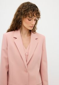 adL WITH POCKETS - Kurzmantel - powder