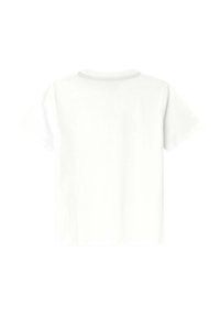 Camiseta blanca de algodón con mangas cortas, escote redondo y parte trasera lisa. Textura suave, ligera y de diseño sencillo.