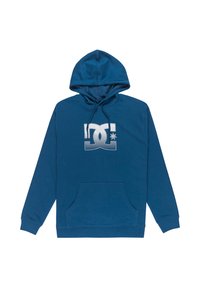 Modrá mikina s kapucňou, vyrobená z jemného materiálu, s veľkým bielym logom na prednej strane, klokanie vrecko a nastaviteľnou kapucňou.