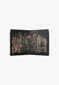 L'Oréal Paris 24 DOORS ADVENT CALENDAR 2024 - Adventkalender - -