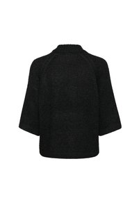 Schwarzer Strickpullover mit hohem Kragen, kurzen Ärmeln und lockerer Passform. Die Textur ist grob, mit einem subtilen Rippenmuster überall.