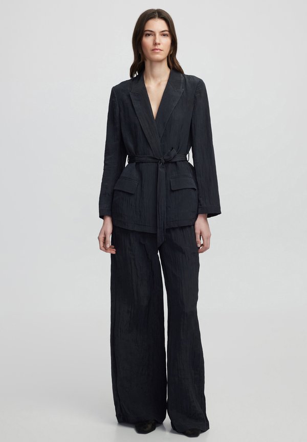 REGULAR FIT TEXTURED - Blazer