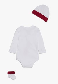 Jordan JUMPMAN SET UNISEX - Muts - white/wit - Zalando.nl