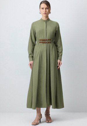 Touché Privé WAIST BELTED - Maxi dress - khaki