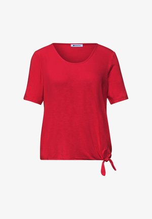 Rode dames top met korte mouwen, ronde hals en knoopdetail aan zijkant van de zoom, label "Street One" binnenin de kraag.