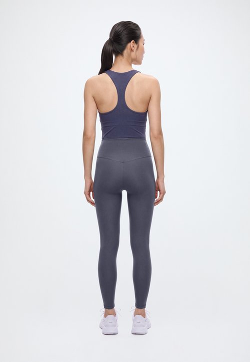 PUMA cloudspun pantalones y mallas largas fitness mujer — foto 3