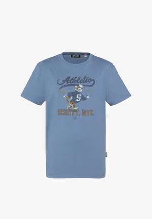 T-shirt bleu à manches courtes avec un tigre courant portant un pull étiqueté "5", texte "Athletic", "Schott. NYC" et "1913" à l'avant.
