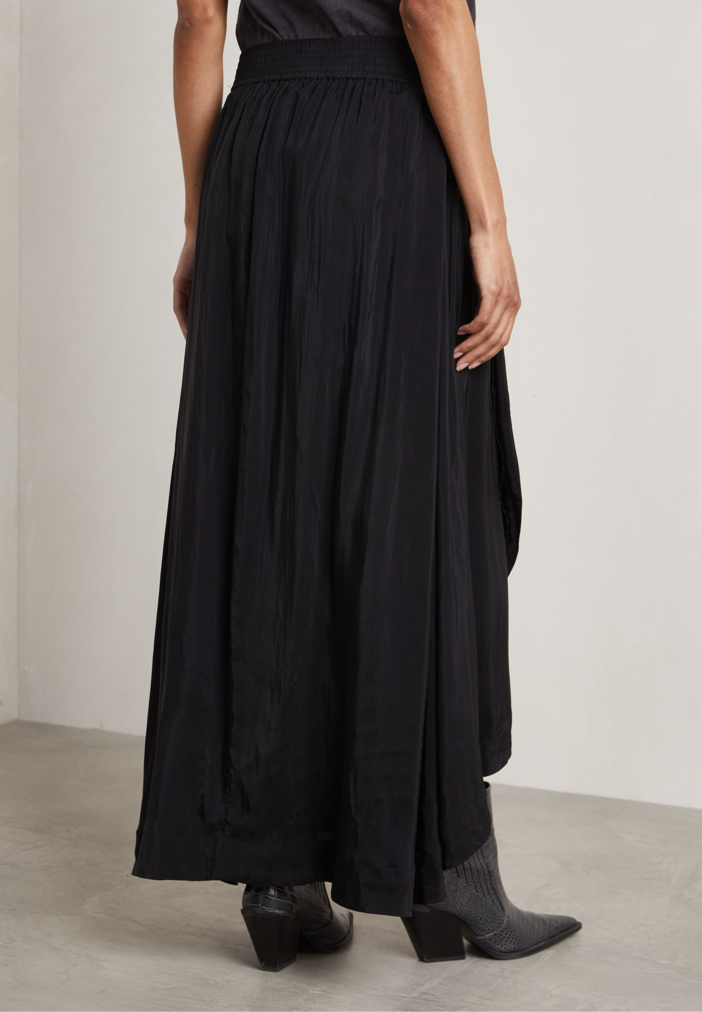 طاعة تحسن رافليسيا أرنولدي gonna pantalone zalando - susiedeford.net