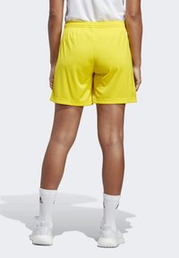 adidas Performance ENT22 SHO LW - Korte broeken - yellow