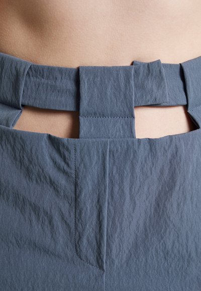 Elleme CUT OUT  - Σορτς - faded