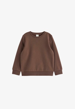 Enkelt brun sweatshirt med lange ærmer og rund halsudskæring med ribstrikkede manchetter og kant, vist mod en hvid baggrund.