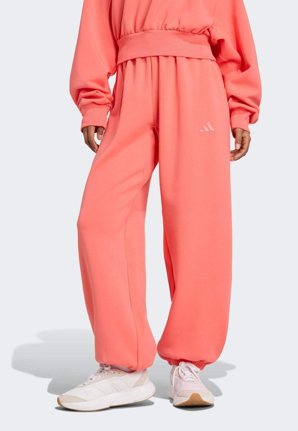 SOFT LUX LOOSE PANT - Tracksuit bottoms - semi turbo