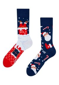 Blauwe sokken met een rood en wit schoorsteendesign op de ene en een kerstman met snoepstokken op de andere; van een katoenmix.
