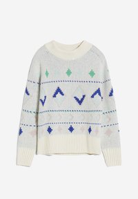 Pull en maille gris clair avec motifs géométriques en forme de diamants bleus, verts et roses, poignets, ourlet et col côtelés.