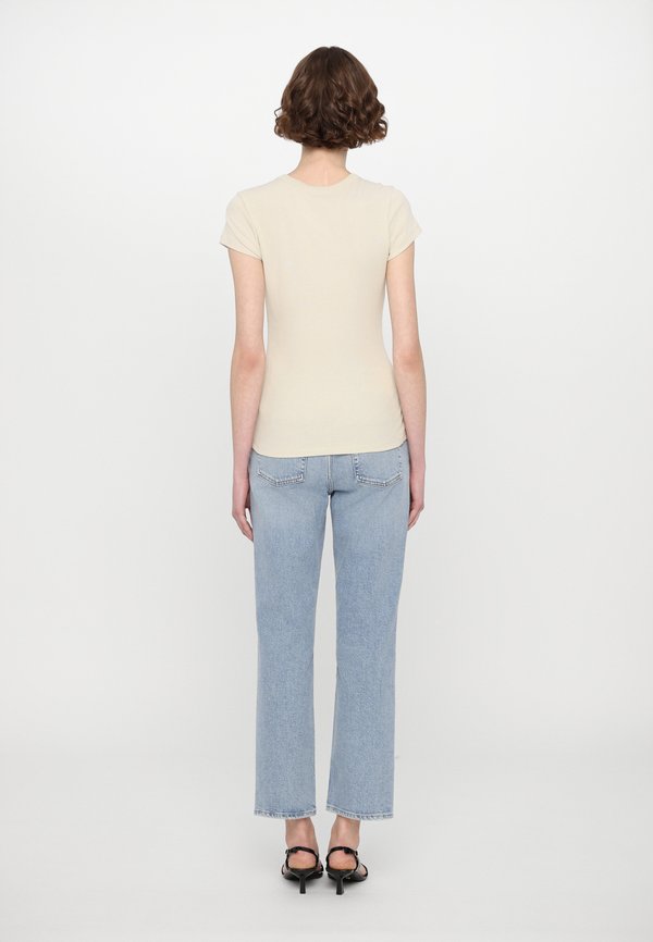 TEE - Basic T-shirt - dusty beig3