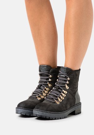 Mustang Lace-up ankle boots - dunkelgrau