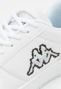 Kappa Sapatilha de treino - white/multi-coloured
