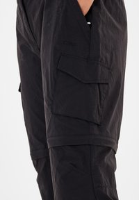 CMP Bukser - u nero
