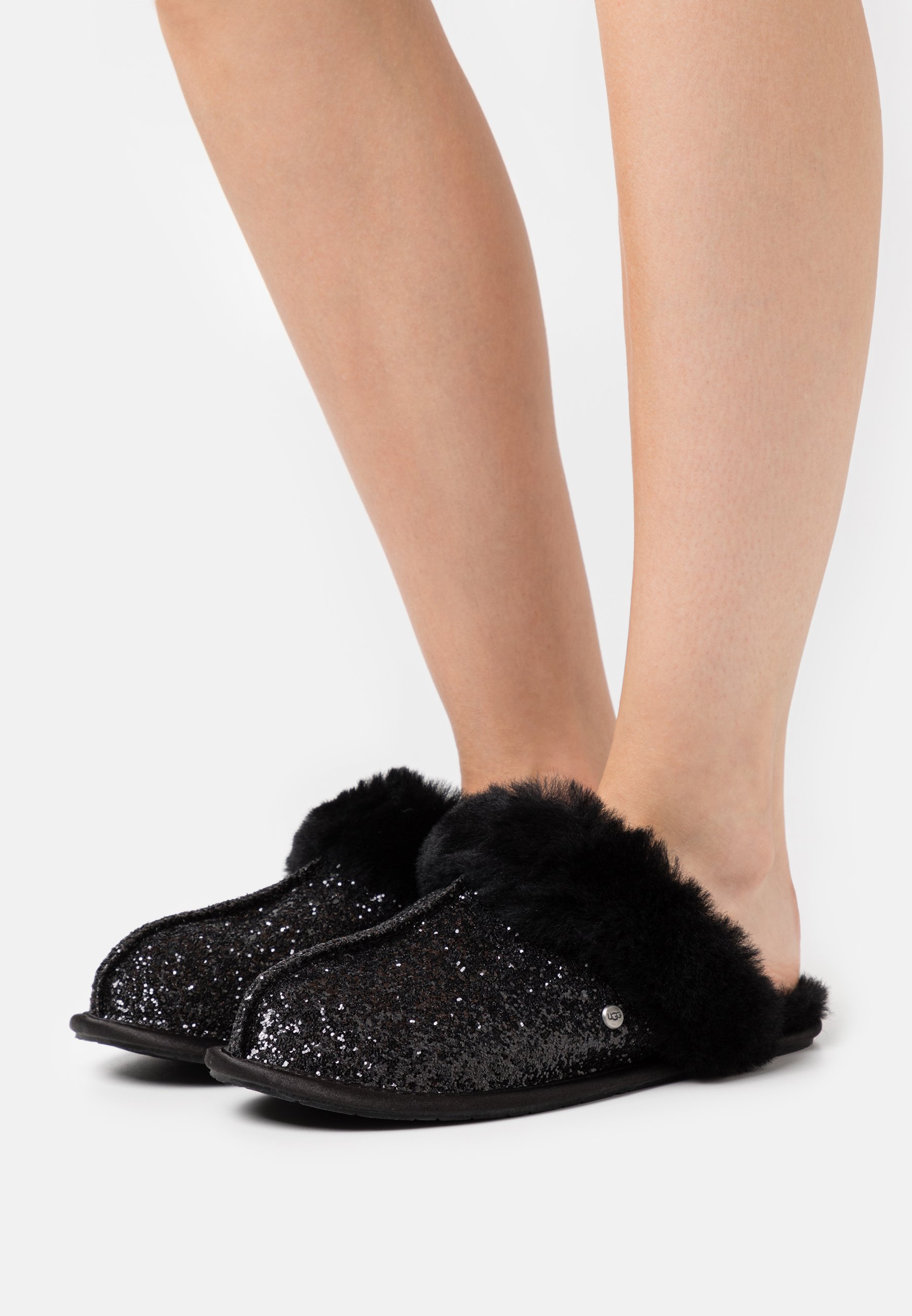 chausson ugg scuffette