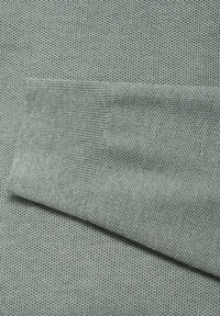 Mango MICROSTRUCTURED - Jumper - green