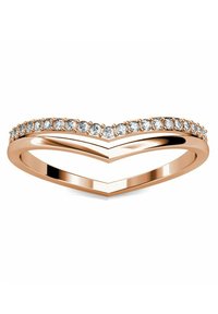 Ring aus Roségold mit Chevron-Design und polierter Oberfläche, der eine Reihe klarer, rund geschliffener Steine entlang der oberen Kante aufweist, die einen schimmernden Akzent setzen.