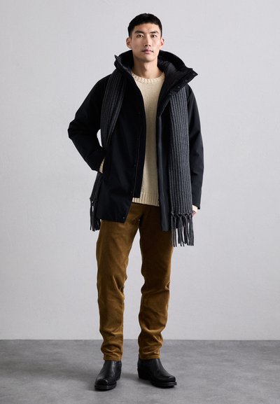 ASPESI LIAM - Parka - black