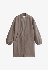 Unselected, chalky brown