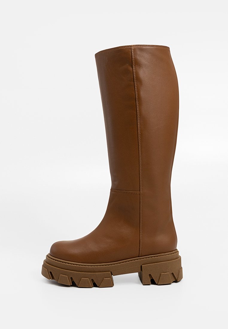 ALOHAS Plateaulaarzen cognac