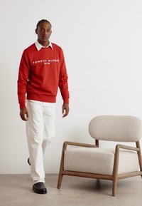 Tommy Hilfiger LOGO - Sweatshirt - dark magma