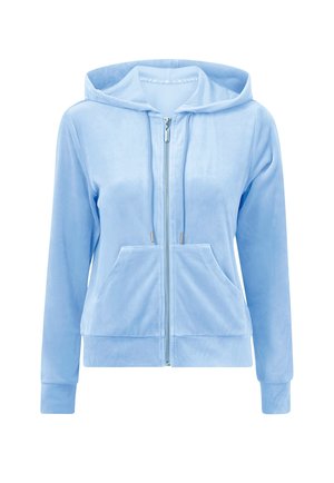 Jasnoniebieska bluza z kapturem na zamek, z przednimi kieszeniami, regulowanym sznurkiem przy kapturze oraz długimi rękawami, wykonana z miękkiego, pluszowego materiału.