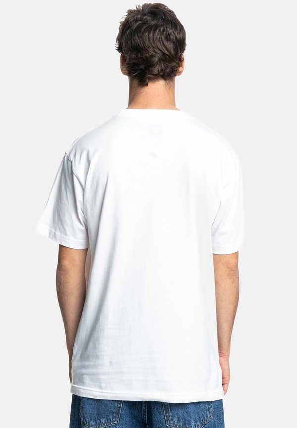 SHORT SLEEVES   - Print T-shirt4