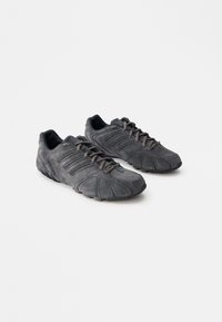 Valimata, carbon/core black