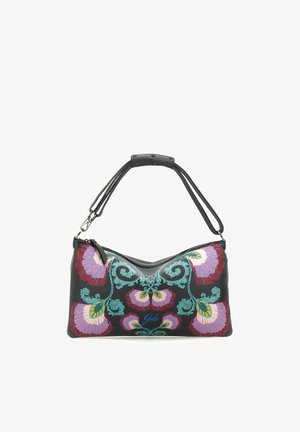 Borsa a mano in pelle nera con ricamo floreale colorato in viola, turchese, rosso e giallo, dotata di doppia tracolla rimovibile e chiusura con cerniera.