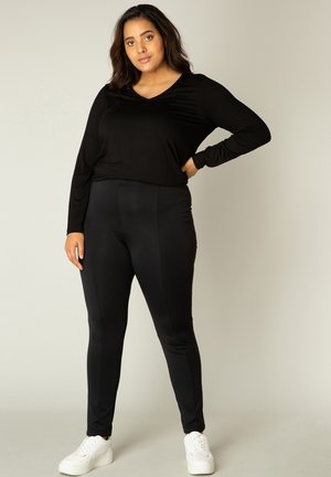 BASE LEVEL CURVY Stoffhose - black