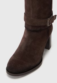 Tamaris Bottes à talons hauts - mocca