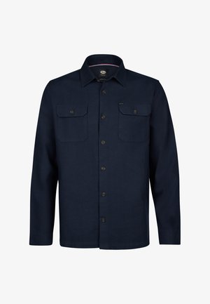 Granatowa koszula na guziki z długimi rękawami, dwoma kieszeniami na piersi i prostym krojem. Wykonana z teksturowanej tkaniny z wyraźnym detalem przeszyć.