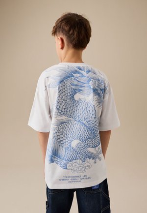 Next, SHORT SLEEVE GRAPHIC - Print T-shirt - white dragon