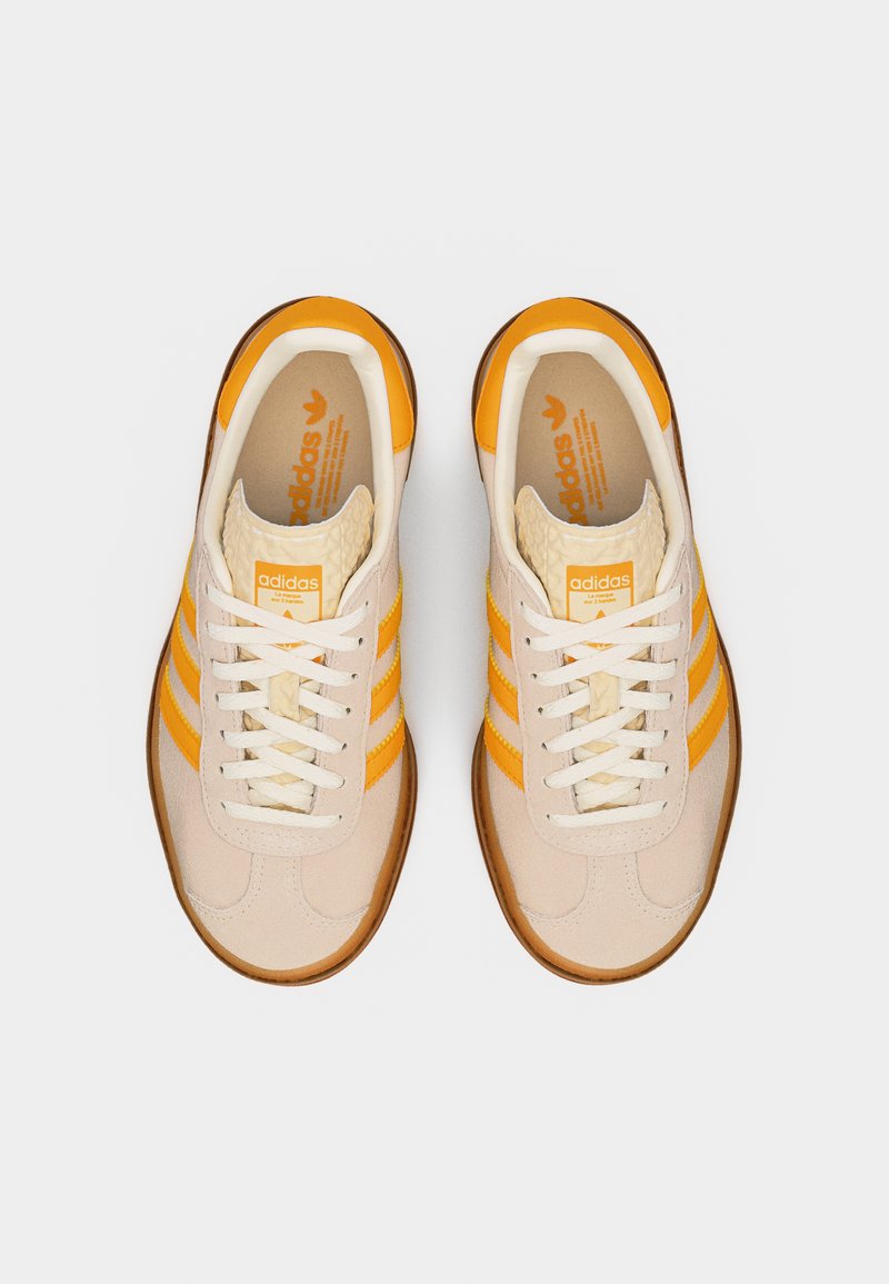adidas gazelle silver green womens Adidas Men's Cybersonic Tennis Shoes main image 0