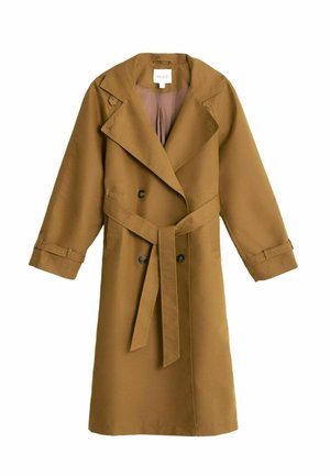 Dlhý hnedý trench coat so širokým golierom, dvojradovými gombíkmi, pásikom v páse a nastaviteľnými remienkami na rukávoch.