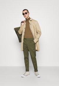 Only & Sons ONSCAM - Chinos - olive night