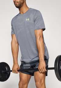 Under Armour VENT - Športne majice - castlerock/hyper green
