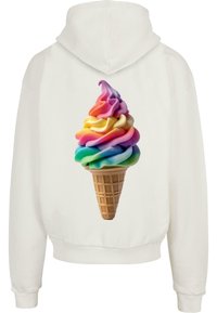 Hvid hættetrøje med et farverigt isvaffel grafisk design, der viser svunget af pink, lilla, gul og blå med en tekstureret vaffelvaffel.