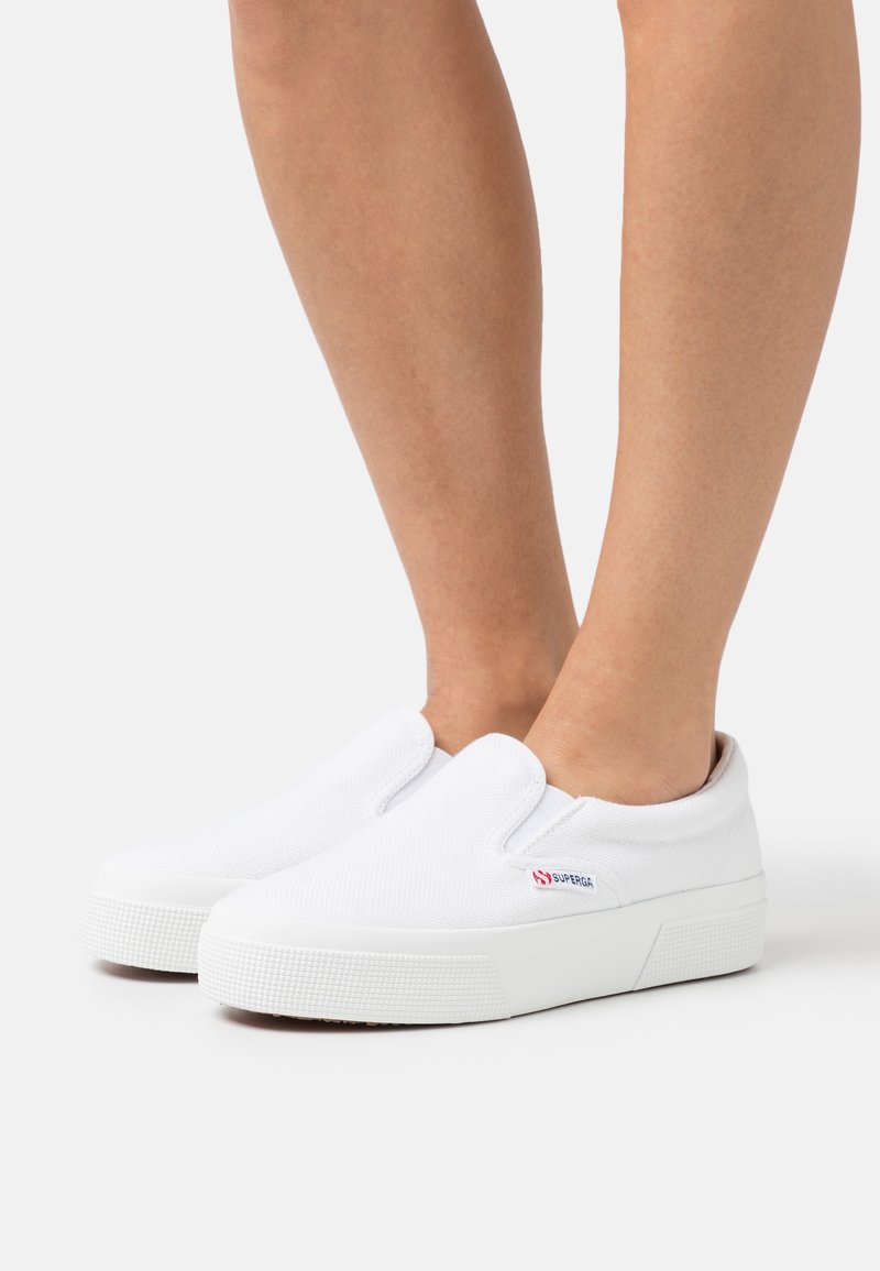 superga-2740-platform-slipper-white-wei-zalando-at